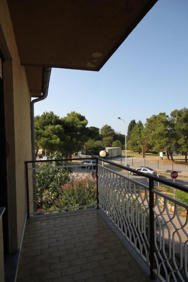Apartments With A Parking Space Umag - 7066 Zewnętrze zdjęcie